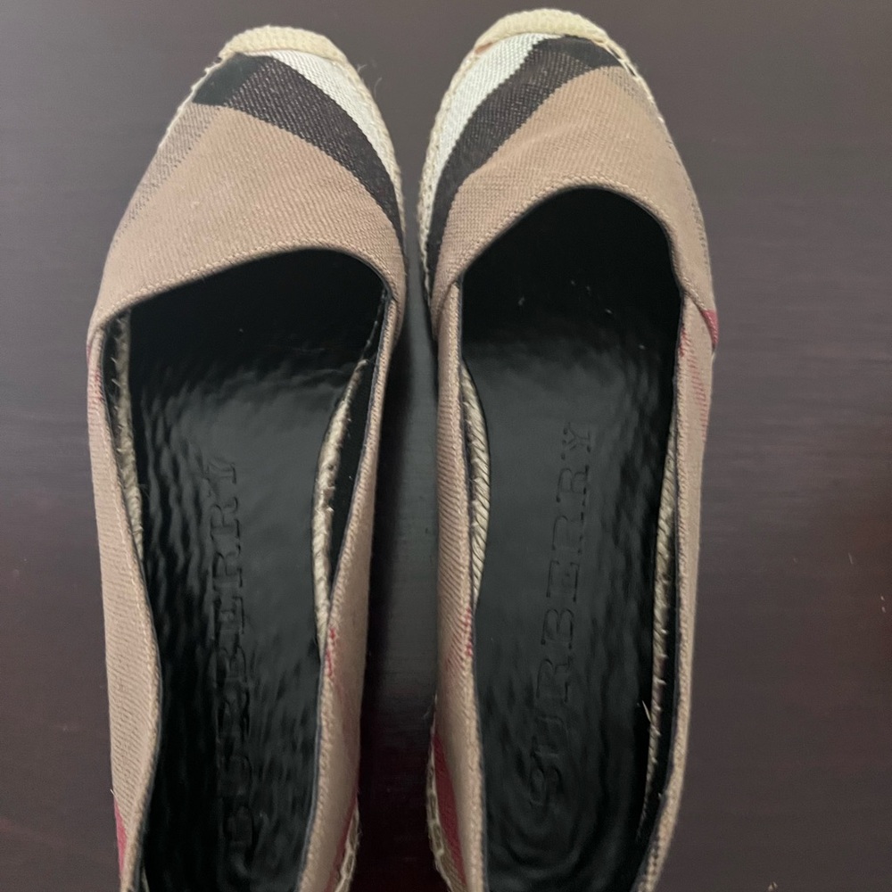Burberry Taupe and Black Check Canvas Espadrilles - Picture 7 of 7